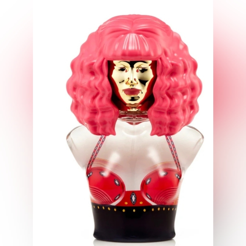 Nicki Minaj Minajesty Perfume/New withoutbox box/90% Product/Good smell